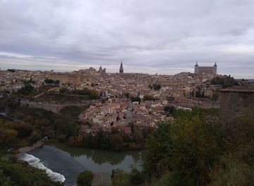 spain/toledo/attraction/el-pozo-de-los-deseos-r-saavedra
