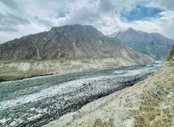 pakistan/northern-areas/attraction/hopper-glacier-view-point