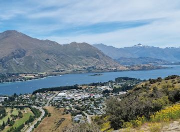 new-zealand/mount-aspiring-national-park/attraction/mount-iron-track