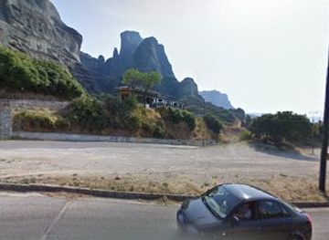 greece/meteora/attraction/les-meteores