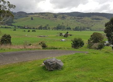 australia/tasmanian-wilderness/attraction/gunns-plains-caves