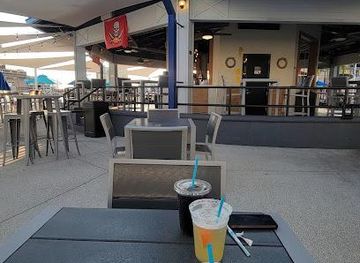 florida/clearwater/attraction/the-sail-plaza