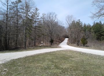 indiana/hoosier-national-forest/attraction/birdseye-trail-hoosier-national-forest