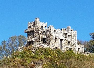 connecticut/gillette-castle-state-park/attraction/essex-steam-train-riverboat