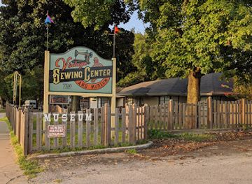 oklahoma/tulsa/attraction/vintage-sewing-machine-museum