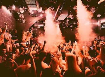 greece/santorini/attraction/disco-69