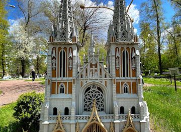 ukraine/kyiv-reservoir/attraction/kiev-in-miniature