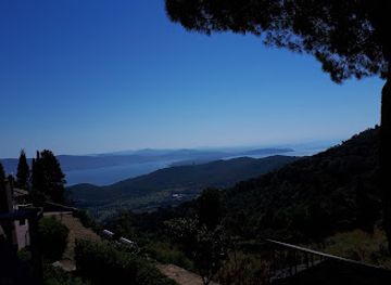 italy/maremma/attraction/grotta-di-punta-degli-stretti