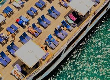 cyprus/paphos/attraction/wave-dancer-cruises-events