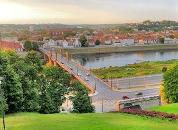lithuania/kaunas/attraction/vytautas-the-great-bridge