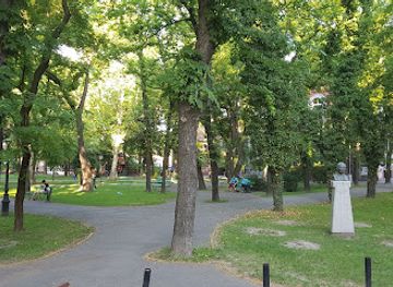 serbia/palic-lake/attraction/ferenc-rajhl-park