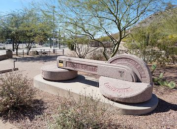 arizona/tempe/tempe-beach-park/attraction/hayden-butte