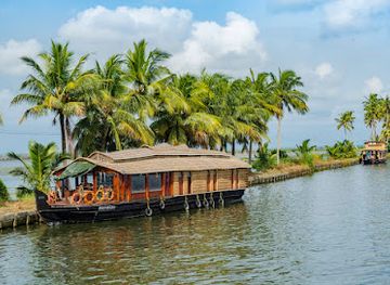 india/alleppey/attraction/prajeesh-house-boat