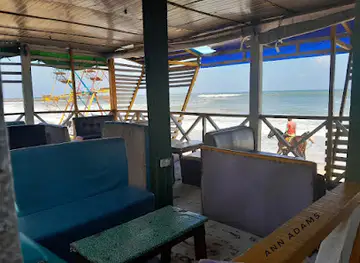 Dan&Den Oceanfront club elegushi