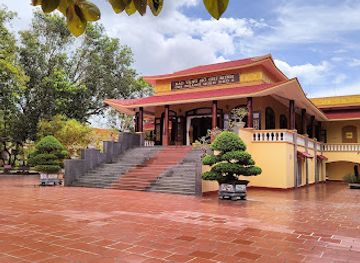 vietnam/north-central-coast/attraction/ho-chi-minh-museum