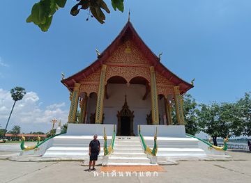 laos/khammouane-province/attraction/phathat-sikhottabong-stupa
