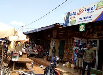 togo/lake-togo-area/attraction/marche-agoe-assiyeye