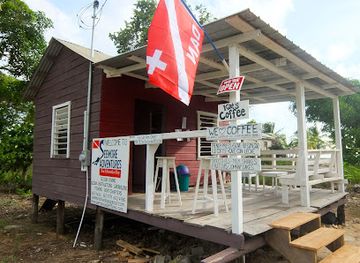 belize/hopkins/attraction/seemore-adventures-dive-adventure-shop