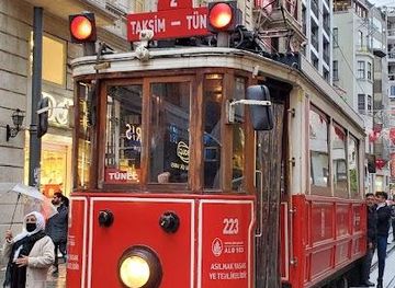turkiye/istanbul/attraction/istiklal-cd