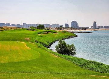 united-arab-emirates/abu-dhabi/attraction/yas-links-abu-dhabi