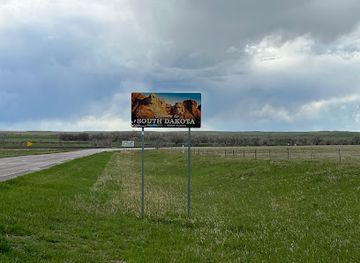 south-dakota/northwest-south-dakota/attraction/south-dakota-welcome-sign