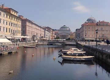 slovenia/koper/attraction/passaggio-joyce