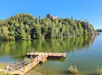 poland/spisz/attraction/czorsztynianka-rejsy-po-jeziorze-czorsztynskim