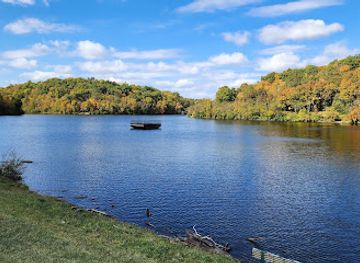 kentucky/covington/attraction/doe-run-lake