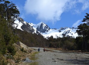 argentina/tierra-del-fuego-national-park/attraction/cerro-martial-parque-del-fin-del-mundo