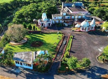 mauritius/plaines-wilhems/attraction/shri-venkateshwara-bhaktula-sangham-situated-at-parameshwari-ananda-nilayam-ashram