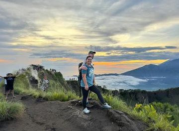 indonesia/bali/attraction/mt-batur-trekking-jeep