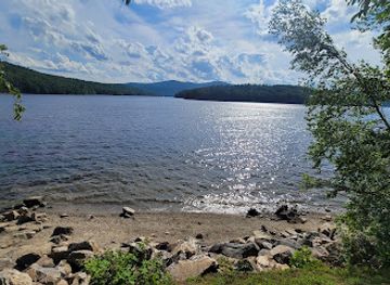 vermont/molly-stark-state-park/attraction/mt-mills-west-picnic-area