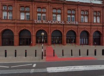 united-kingdom/blackpool/attraction/the-tower-coaster