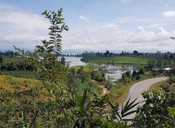 laos/khammouane-province/attraction/orchid-path-to-reservoir-viewpoint