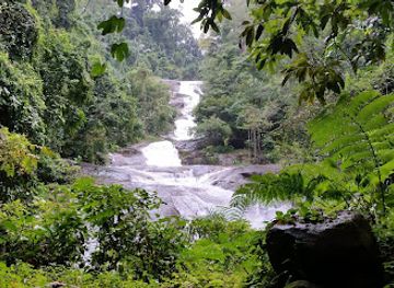 thailand/trang/attraction/ton-pliw-waterfall