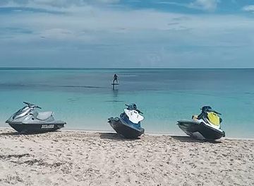 the-bahamas/nassau/attraction/goodman-s-bay-beach