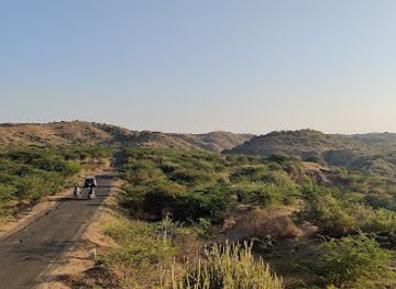 india/kutch/attraction/jadura-hills