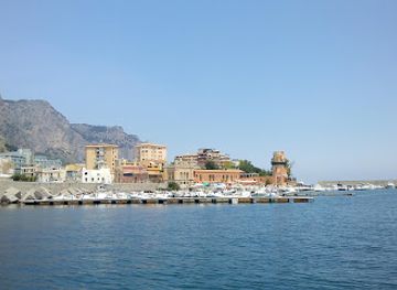 italy/palermo/mondello/attraction/castello-a-mare