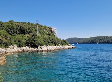 croatia/istria/attraction/fkk-pecina