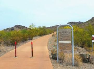 arizona/scottsdale/attraction/dreamy-draw-recreation-area
