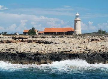 cyprus/larnaca/attraction/cape-greco-lighthouse
