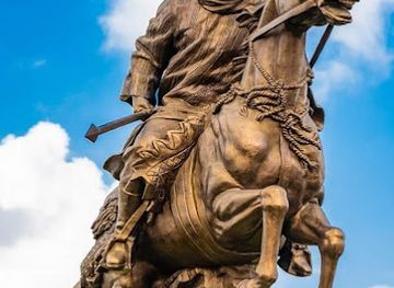 benin/ganvie-village/attraction/carrefour-aeroport-de-cotonou