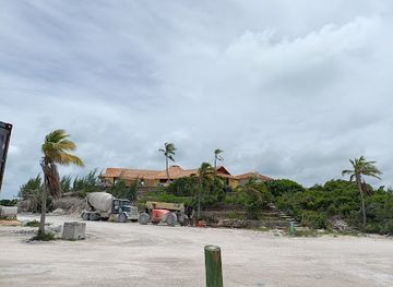 the-bahamas/exuma/attraction/norman-s-cay-marina