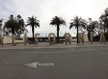 california/sacramento/attraction/california-letters