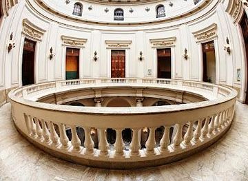 brazil/rio-de-janeiro/attraction/centro-cultural-banco-do-brasil-ccbb