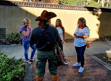 new-mexico/sante-fe/attraction/santa-fe-ghost-and-history-tours