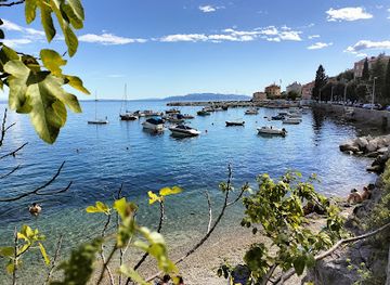 slovenia/littoral/attraction/volosko-beach