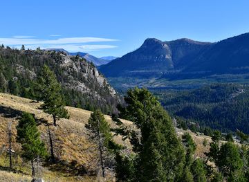 montana/beartooth-highway/attraction/yellowstone-overlook-from-beartooth-highway