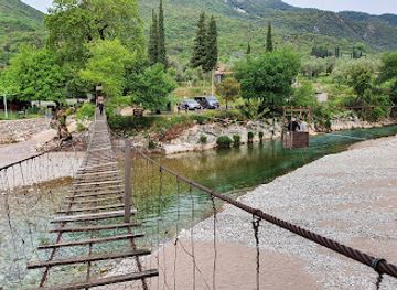 greece/western-greece/attraction/hanging-wire-bridge-kareli