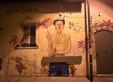 cyprus/limassol/attraction/streetart-frida-kahlo